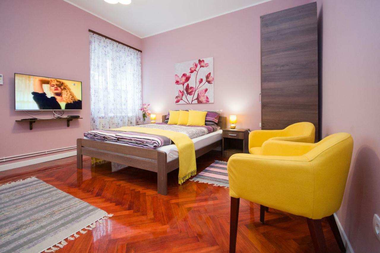 Romance Belgrado Exterior foto